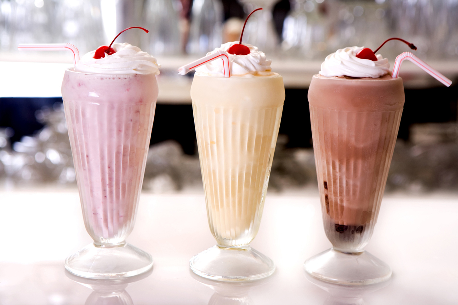 Old Fashioned Ice Cream Shops - America Soda Fountains