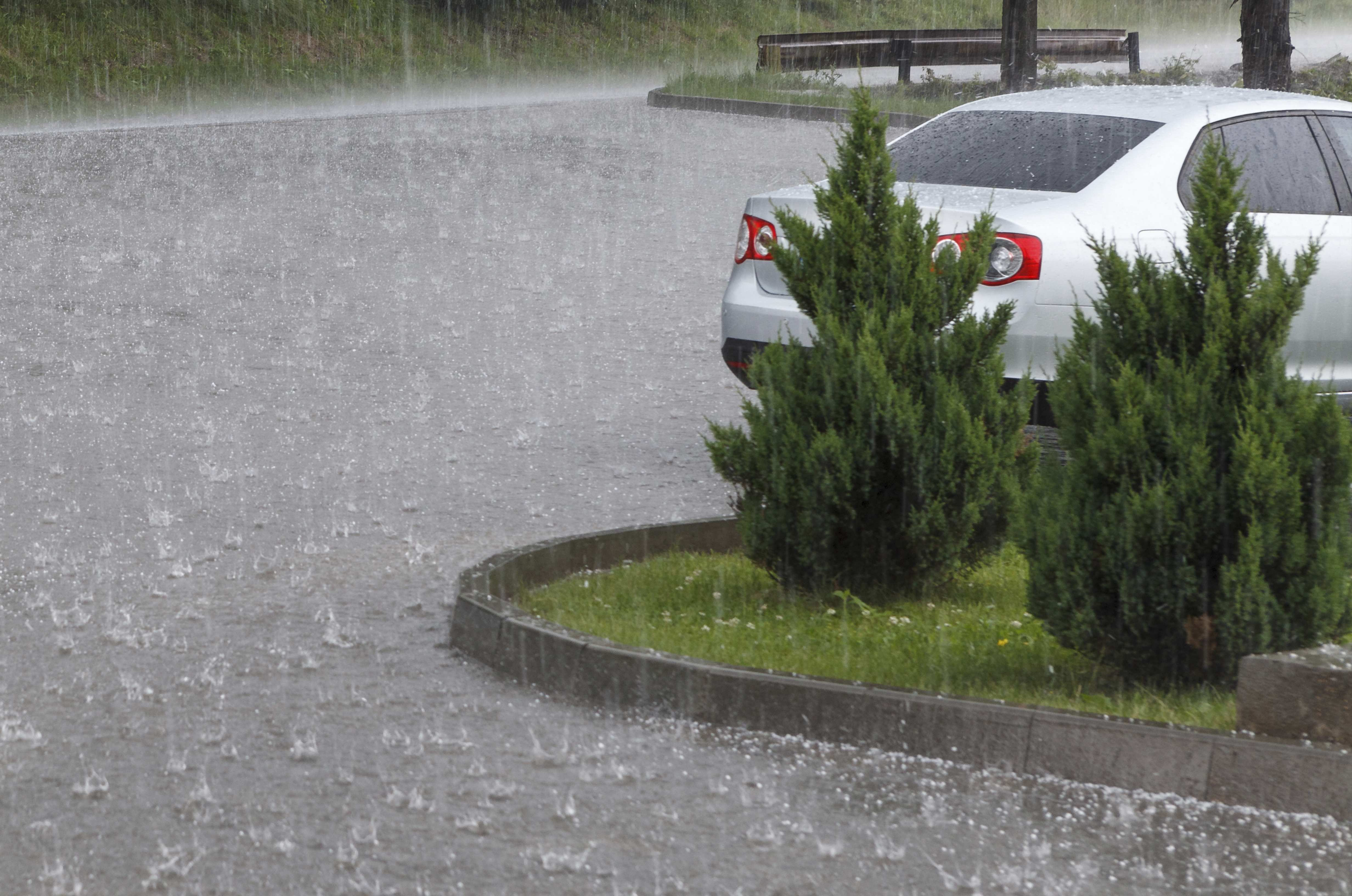 How to Protect Your Vehicle from a Hailstorm