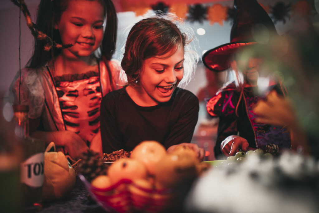 How to Build a DIY Haunted House at Home