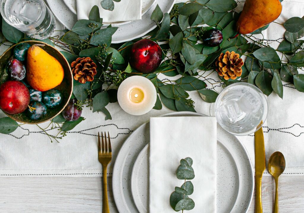 3 Elegant Holiday Tables
