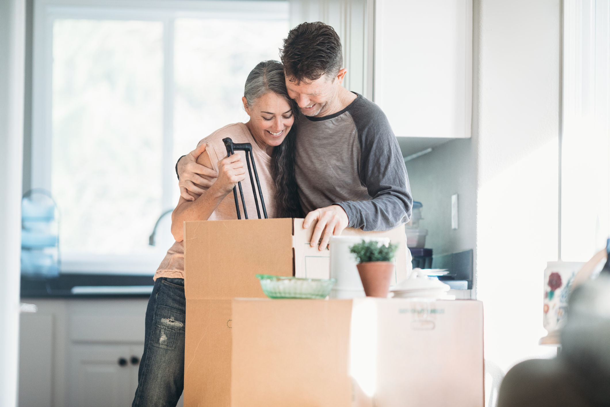 Moving Checklist: How to Buy Your Dream Home