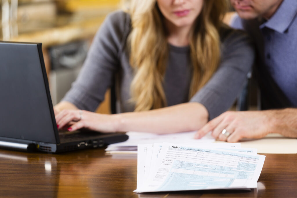 3 Reasons to Make Estimated Tax Payments Quarterly