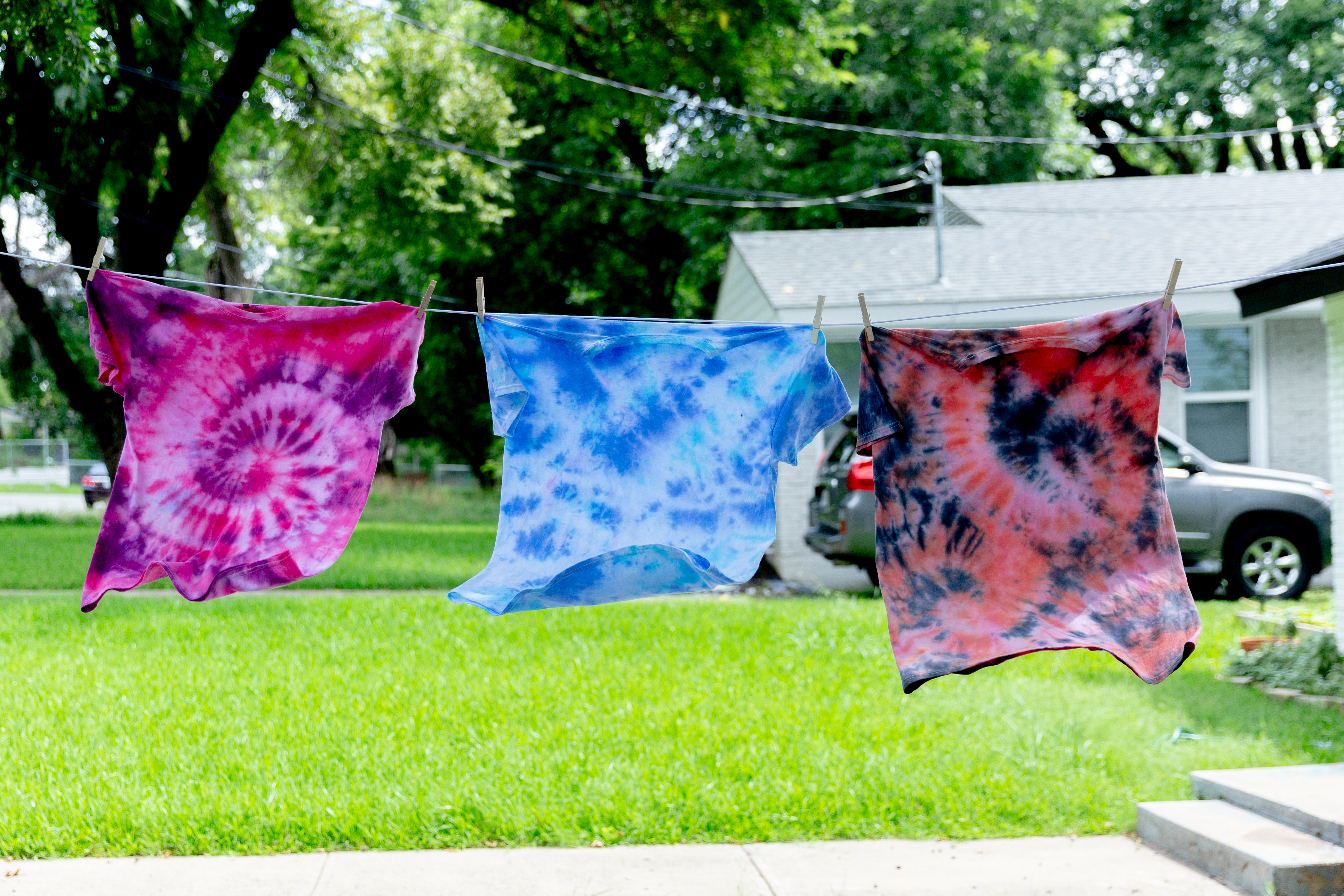 DIY tie-dye wash
