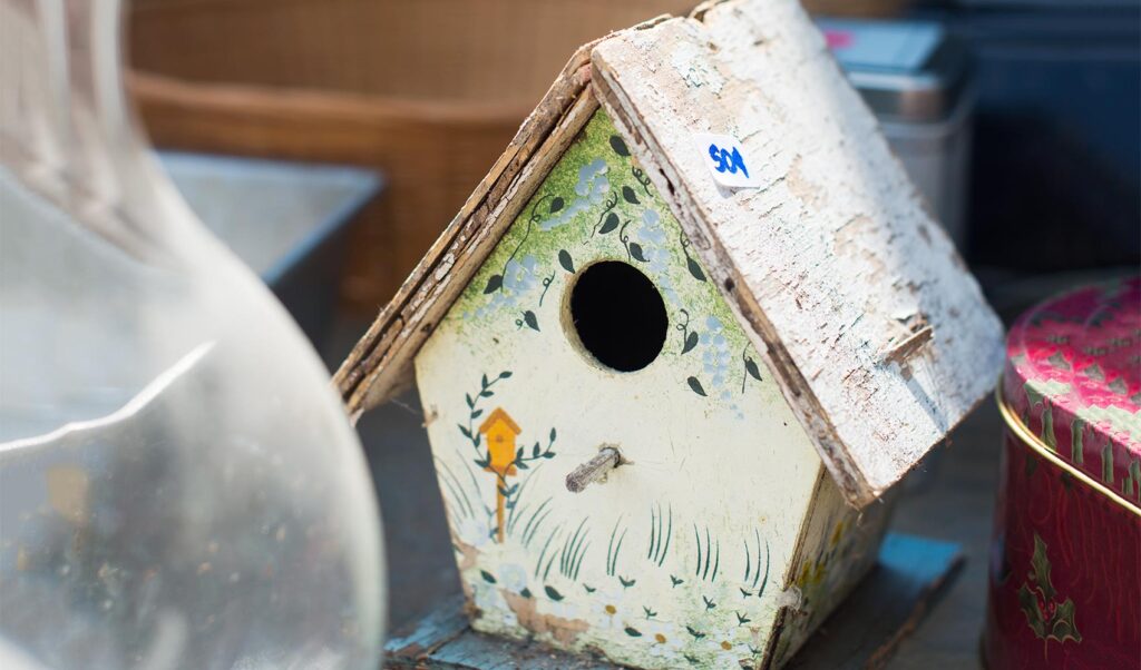 Keys to Hosting a Successful Yard Sale