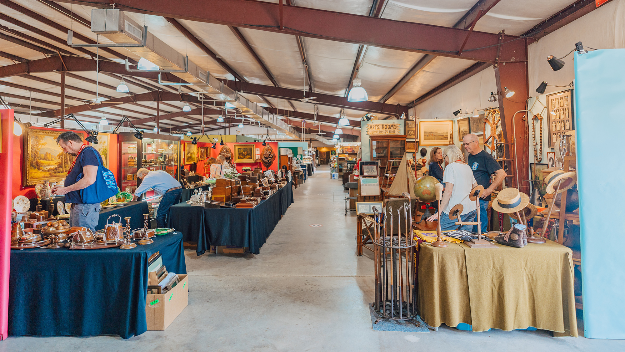 People shopping for antiques.