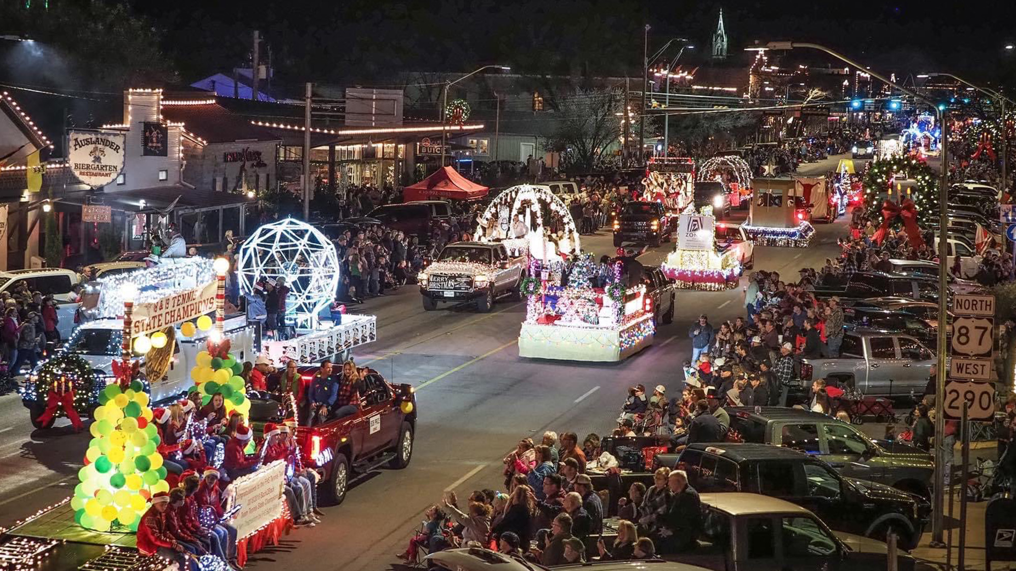 Floats on a street for Fredericksburg holiday parade.