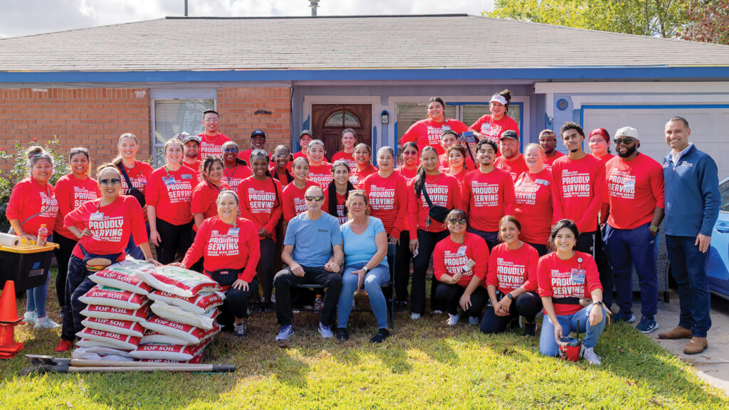 HEB employees helping people.